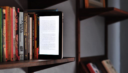 e-reader-vs-books